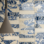 S148Fregio-Blu-Maiolica-Bianco-Naturale-Bathroom-Zoom-Fregio
